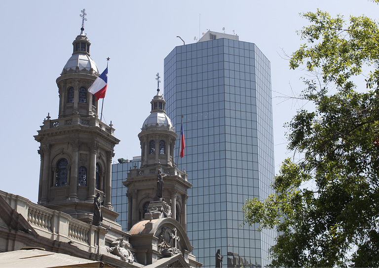 Studio Bellas Artes, vista Andes e Museu | ChileWithYou