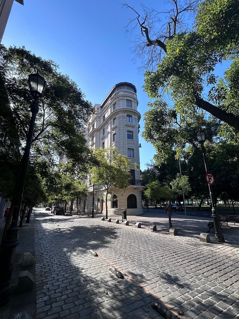 Depto Santiago, Cerro San Cristóbal y Andes | ChileWithYou