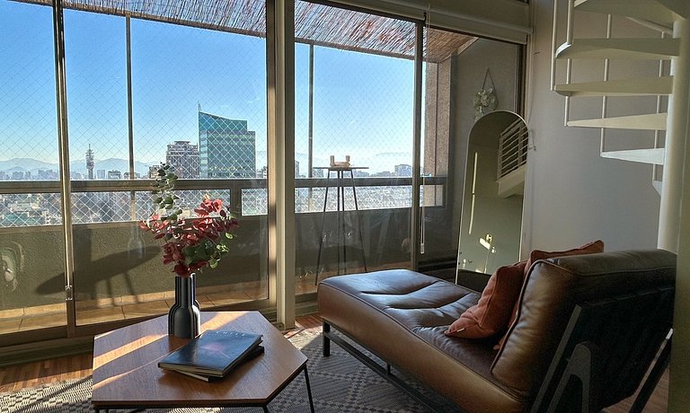 Loft dúplex piso 24, vista panorámica Santiago | ChileWithYo