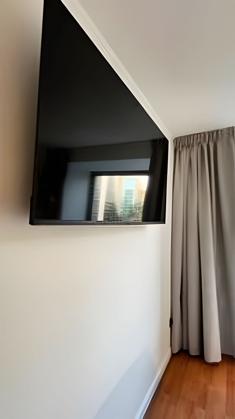 Apt Las Condes, Andes view, Escuela Militar | ChileWithYou