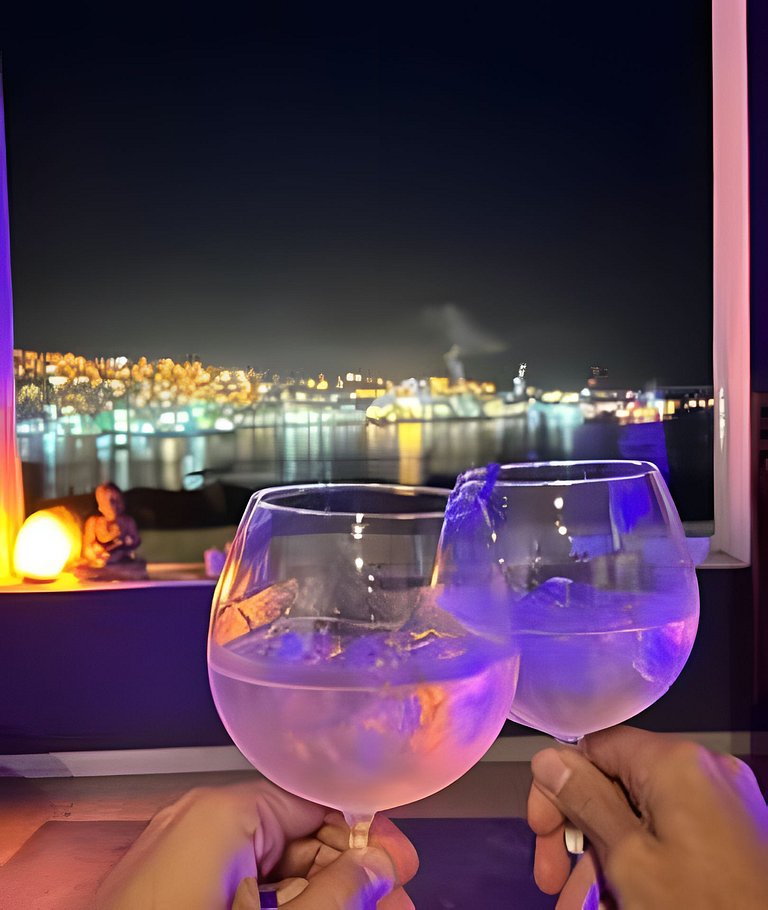 Valparaíso bay view studio | Mirador Barón ChileWithYou