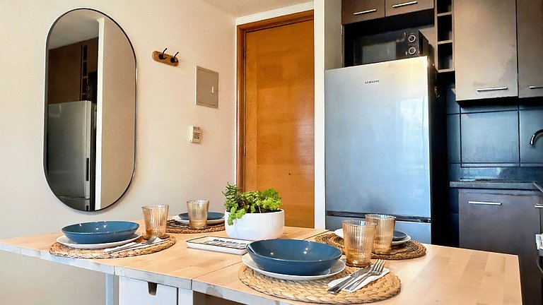 Apt Las Condes, Andes view, Escuela Militar | ChileWithYou
