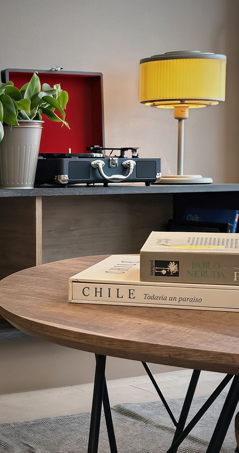 Depto Ñuñoa, metro Irarrázaval, Barrio Italia | ChileWithYou